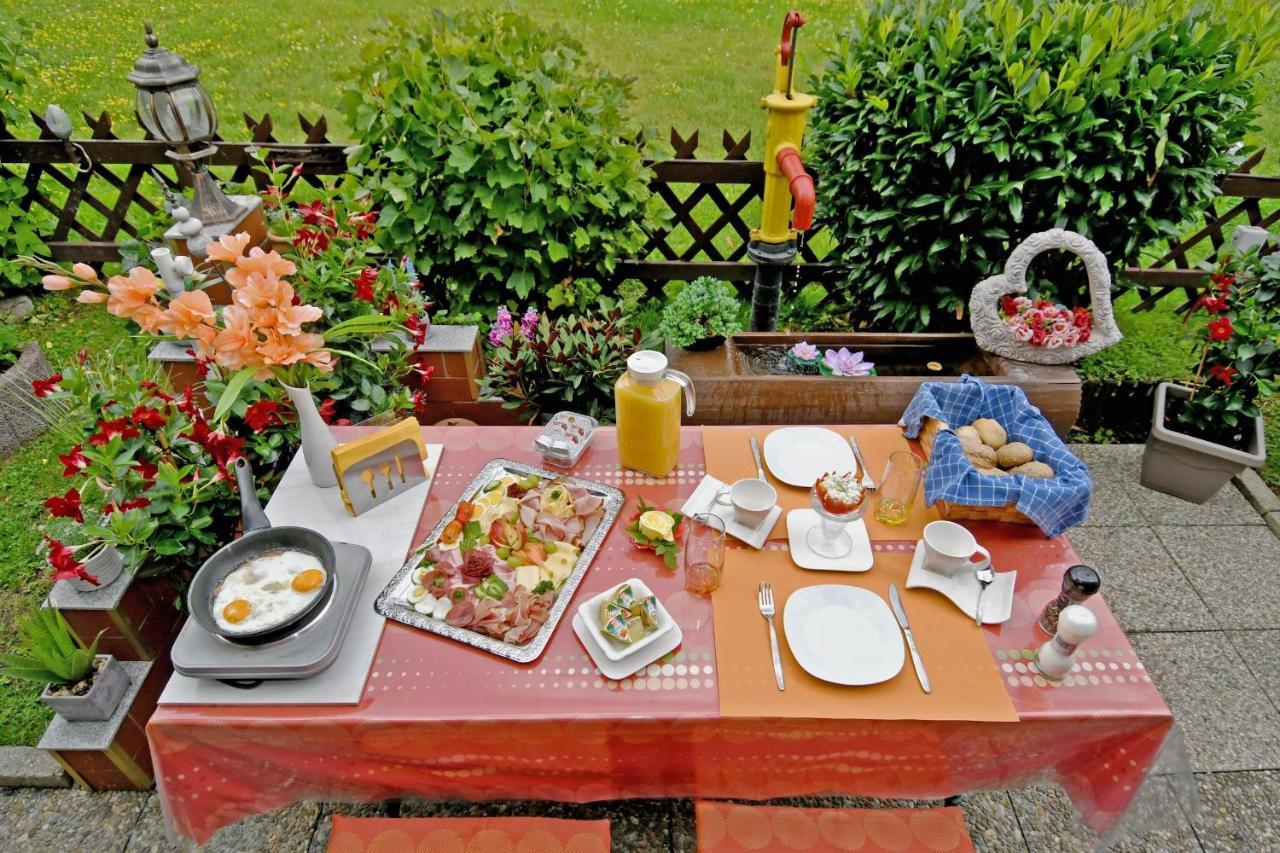 Ferien Bei Conny Apartment Nueziders Exterior photo